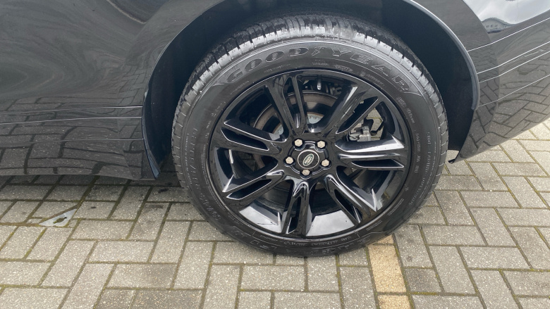 Land Rover Range Rover Velar 2.0 D200 Edition 5dr Auto Diesel Estate